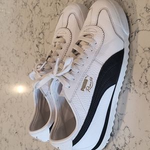 Puma Size 9 Sneakers